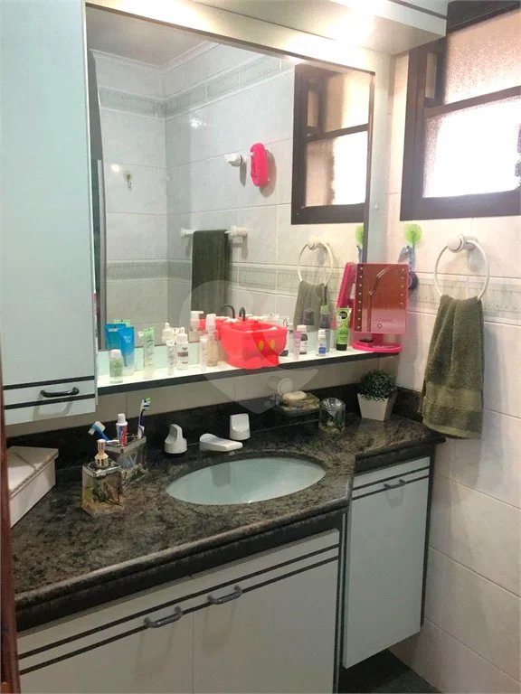 Apartamento · 125m² · 3 quartos · 2 vagas