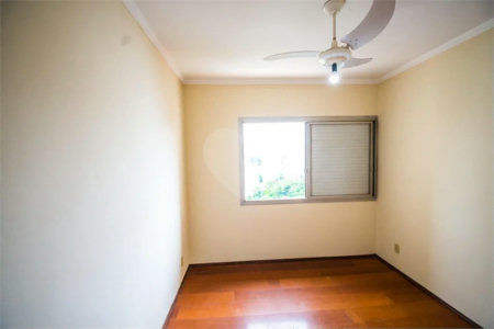 Apartamento a Venda no Condomínio Edifício Guarujá em Campinas/SP