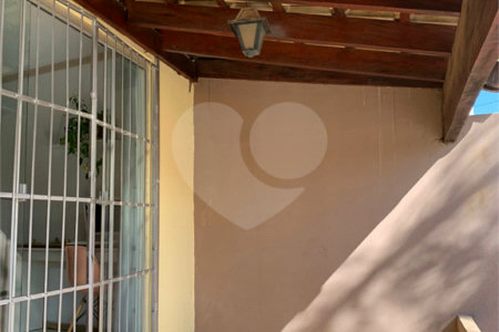 Casa de 3 quartos em Ibaté - SP
