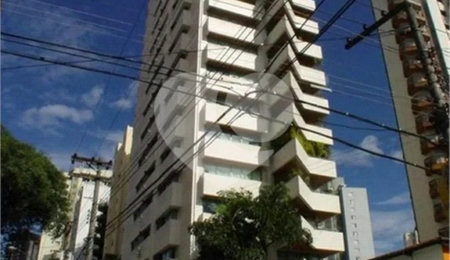Apartamento à venda com 3 suítes em Aclimação, São Paulo, SP