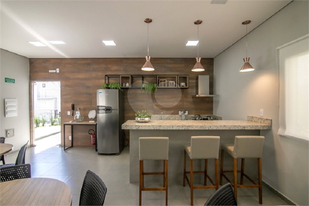 Apartamento com 2 dormitórios.
