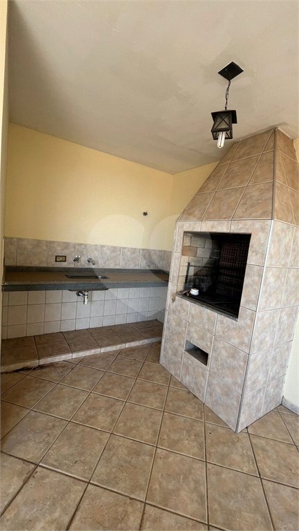 Casa à venda no Alvinópolis com 4 Quartos com 153,67m² Área Construída