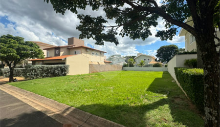 Terreno à venda no condomínio Swiss Park, São Carlos - SP