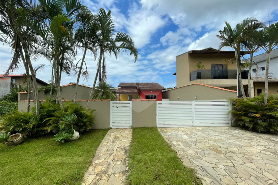 Casa à venda com 2 quartos, sendo 1 suíte,  em Morada da Praia, Bertioga, SP