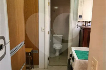 Apartamento à venda no Campo Belo com 110m², 03 dormitórios sendo 01 suite, 2 vagas - São Paulo/S