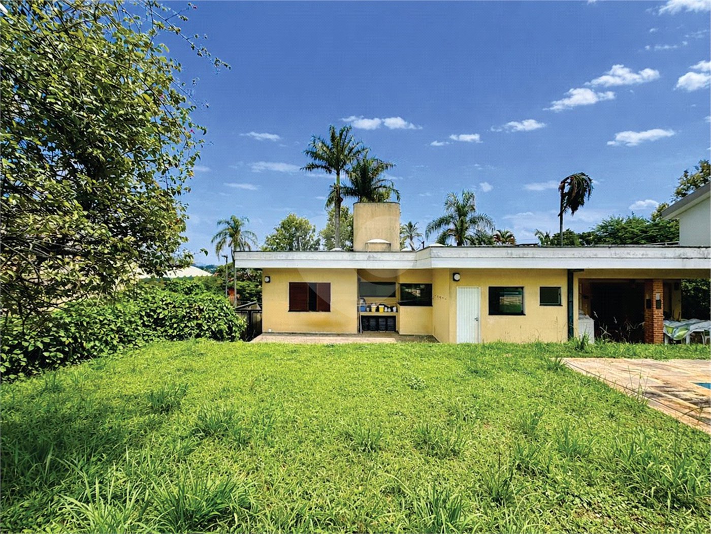 Casa á venda – Granja Viana