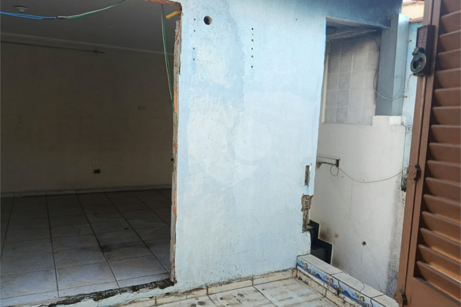 Oportunidade! Sobrado 3 Dorms/ 1 Suíte e 2 Vagas
