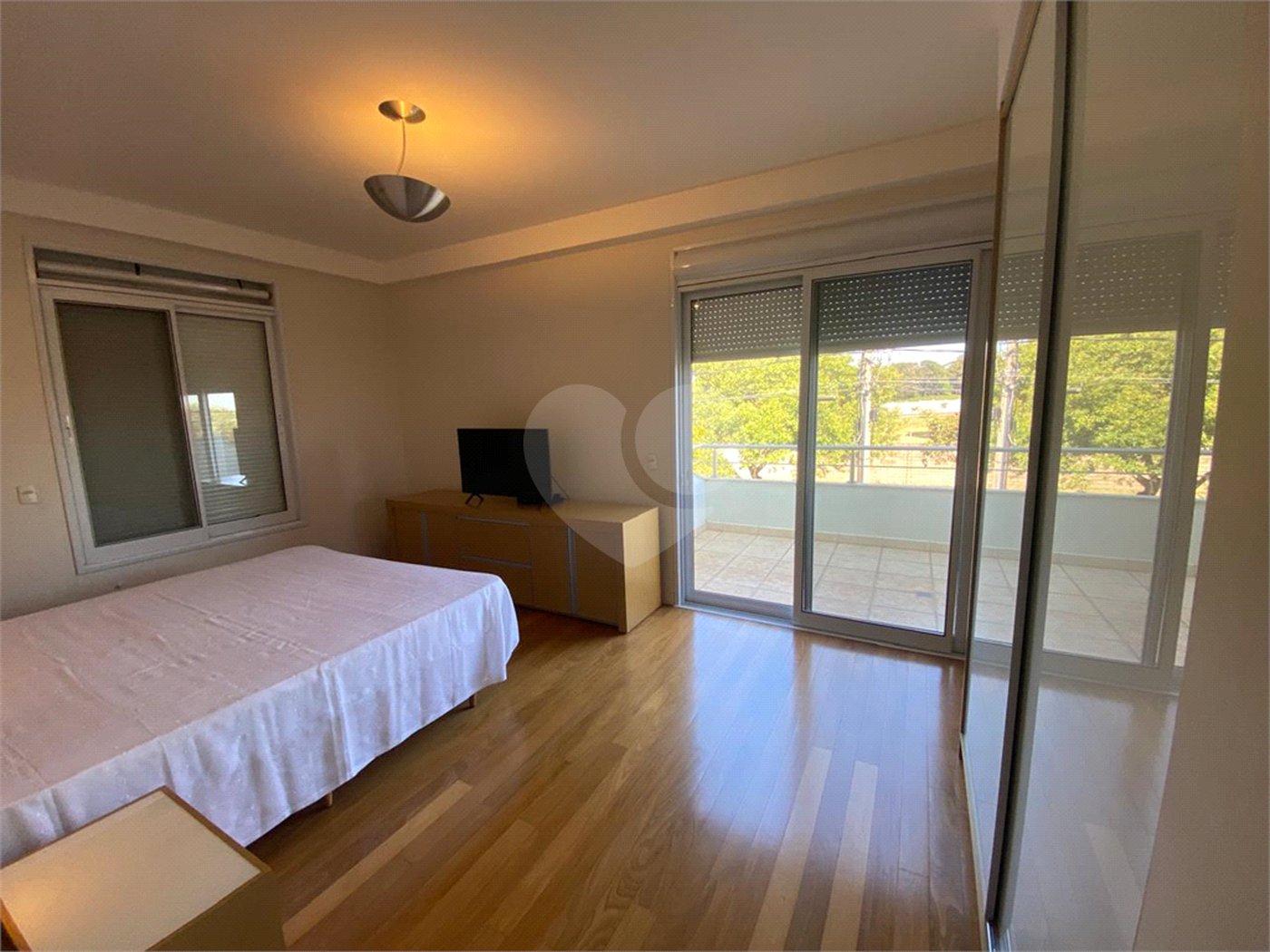 Casa á venda condomínio Damha I
