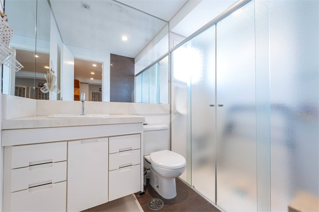 Apartamento à venda com 3 quartos, sendo 1 suíte,  em Vila Mascote, São Paulo, SP