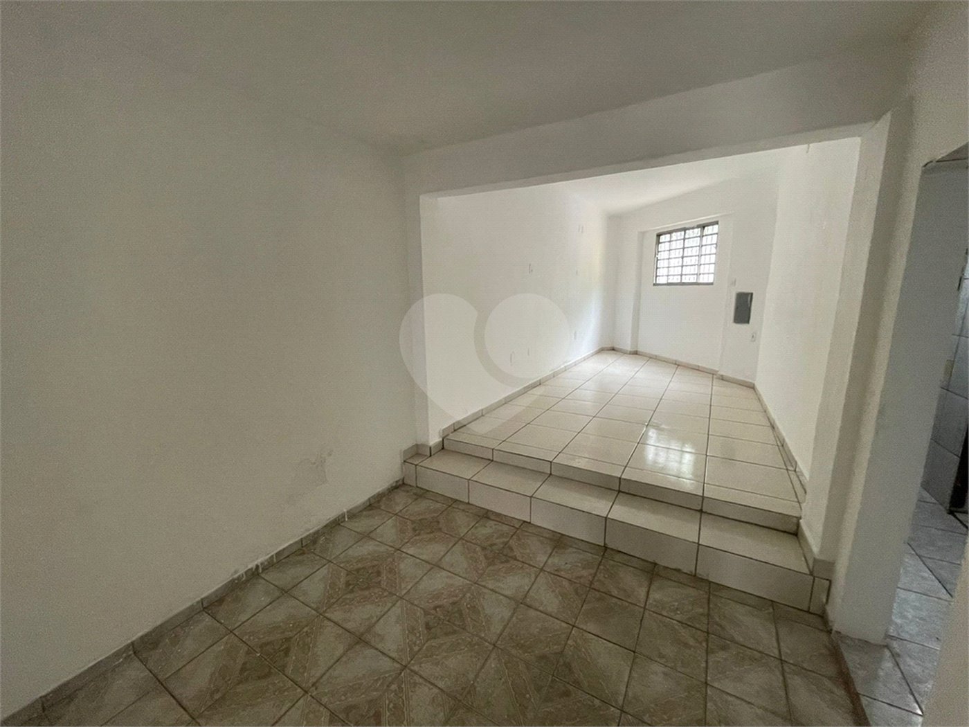 Casa comercio dispondo para venda ou locação no Centro,