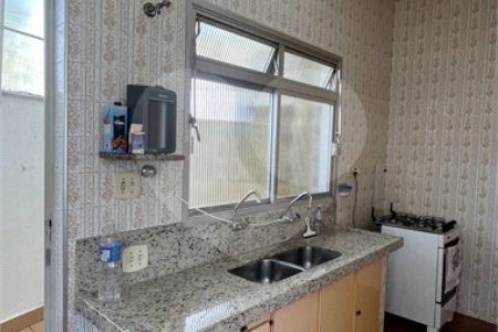 Casa Térrea com 3 dormitórios no Centro de Atibaia