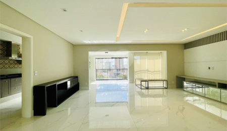 Apartamento à venda com 3 suítes em Vila Gilda, Santo André, SP