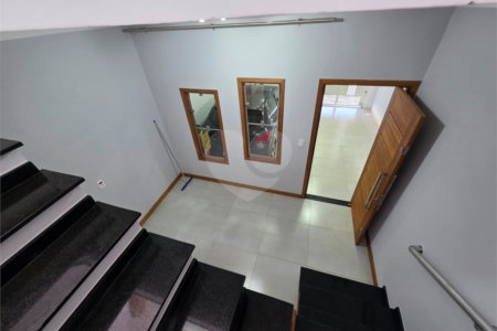 Sobrado 3 quartos 1 suíte e área de lazer
