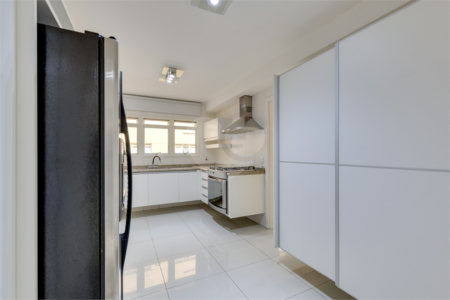 Apartamento para alugar com 4 suítes em Chácara Flora, São Paulo, SP