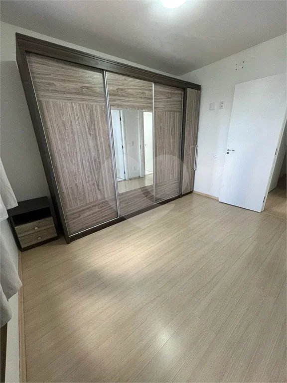 APARTAMENTO de 2 quartos (1 suíte) á venda em Santo André, 75m², 2 garagens fixas e cobertas, é entrar e morar!