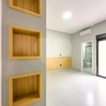 Indaiatuba - Jardim Bom sucesso - Área total: 150m² - Área construída: 115m² - 3 dormitórios sendo 1 suíte com armário planejado;Sala para dois ambientes; Banheiros com box gabinetes e espelhos; Área gourmet com churrasqueira a carvão e móveis planejados; Lavanderia coberta; Ar condicionado na sala