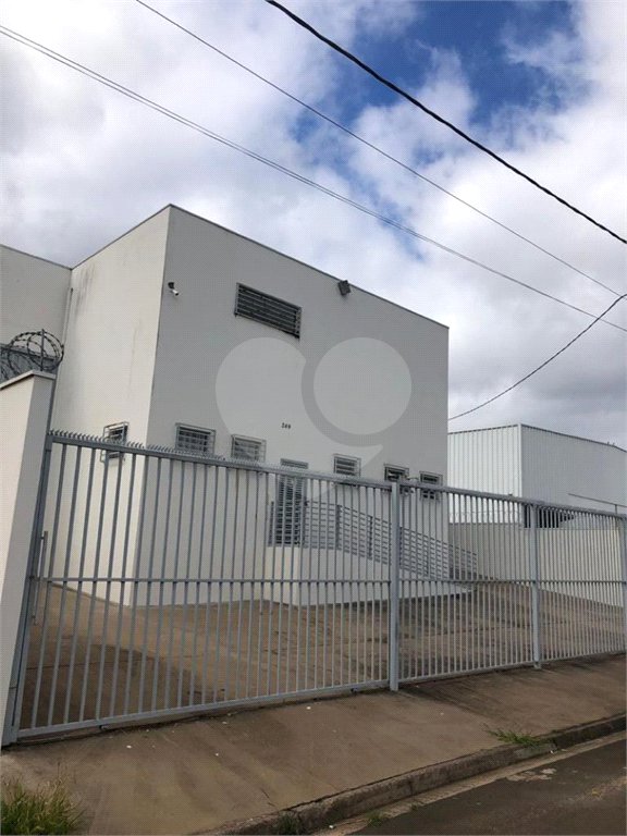 Galpão Comercial