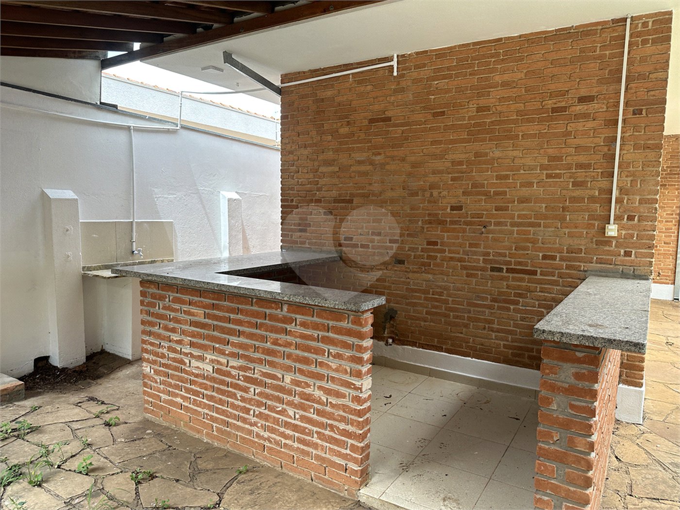 Casa térrea no Centro para venda ou locação