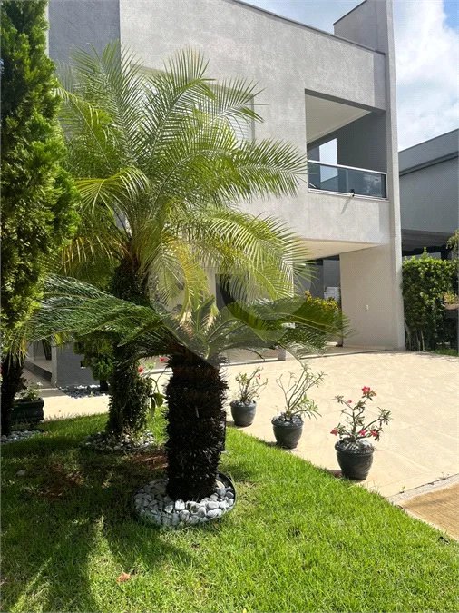 Lindo Sobrado com 3 suítes, à venda, 290 m², por R$ 2.340.000,00 no condomínio Helvetia Park em Indaiatuba/SP.