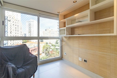 APARTAMENTO PARA LOCAÇÃO COM 151M2 - 3 QUARTOS ( 2 SUÍTES ) - 3 VAGAS NO JARDIM AMÉRICA.