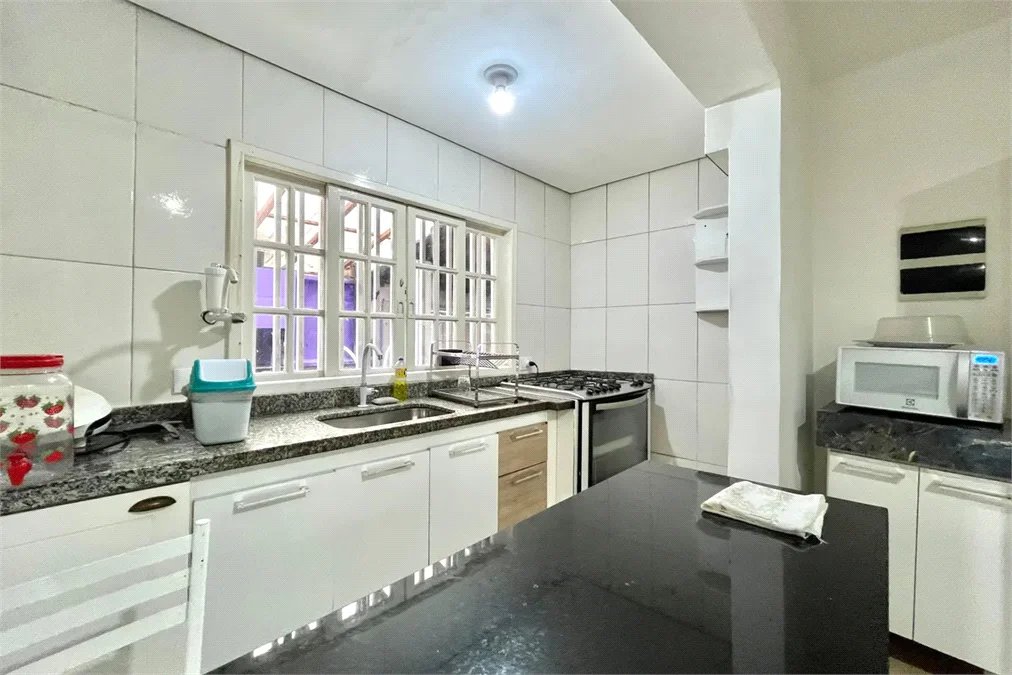 Casa à venda com 3 quartos, sendo 2 suítes, em Morumbi, São Paulo - SP
