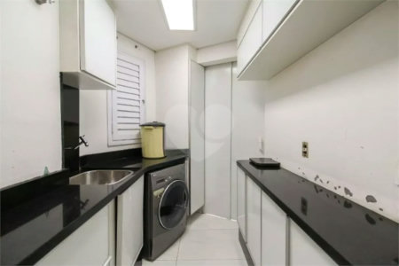 APARTAMENTO À VENDA NA MOOCA 3 DORMITÓRIOS, 129 m2 Condominio Clube Aceita Permuta