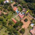 Casa à venda com 4 suítes no condomínio Vale da Santa Fé, Vinhedo - SP