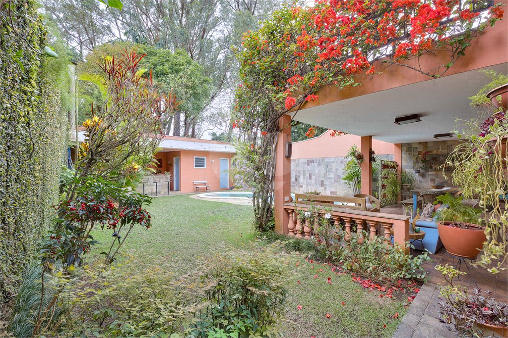 Casa com 4 quartos á venda no Jardim Marajoara, São Paulo - SP