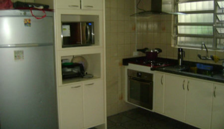 Casa à venda com 3 quartos, sendo 1 suíte,  em Jardim Colombo, São Paulo, SP