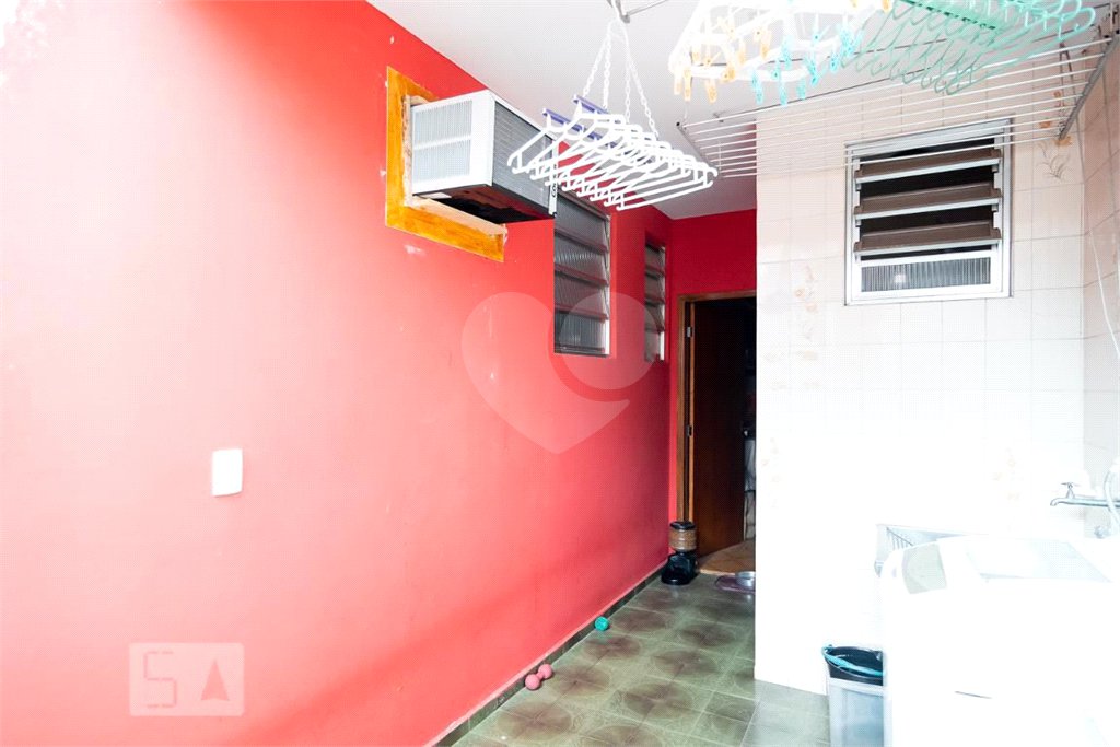 Casa à venda com 3 quartos, sendo 2 suítes, em Jardim Prudência, São Paulo, SP