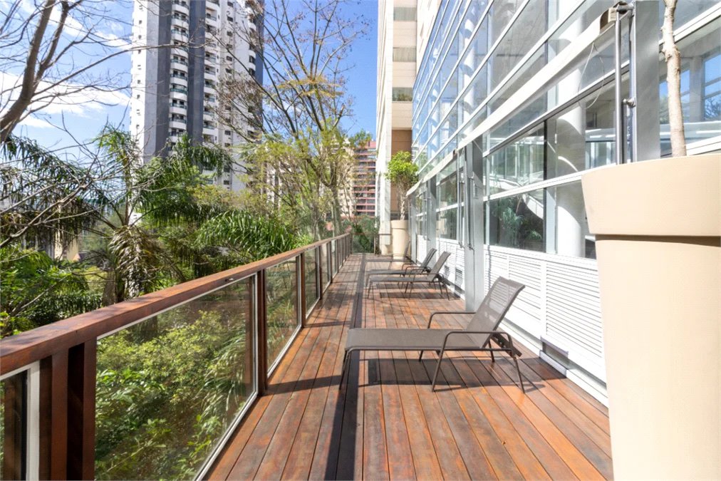 Vila Andrade / Jardim Sul - 4 dormitórios | 2 suítes | 3 vagas | depósito