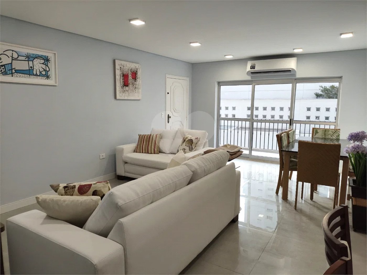 Belíssimo apartamento de 168,62m² no Belenzinho todo reformado com 3 dorm e 2 vagas .Aceita Permuta