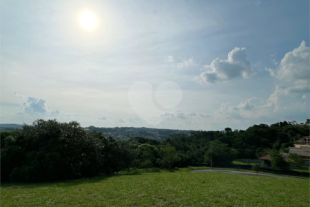 Terreno a venda no condomínio Reserva Santa Isabel Louveira