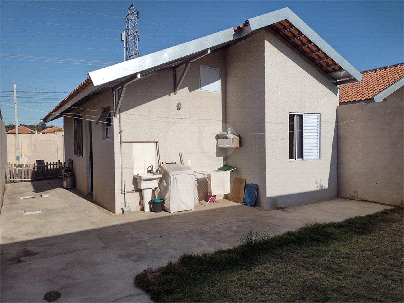 Linda Casa no Bairro Abdelnur