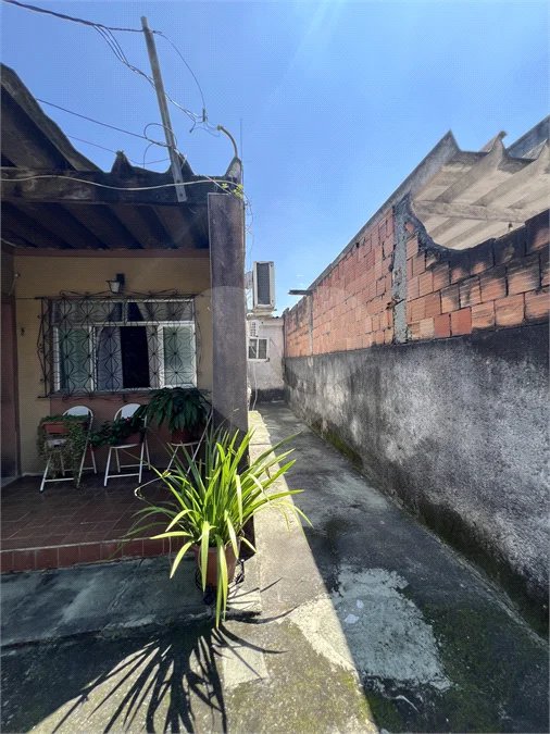 CONFORTO, SEGURANÇA E MOBILIDADE = BAIRRO ADRIANA