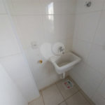 Apartamento no Condomínio Veneza
