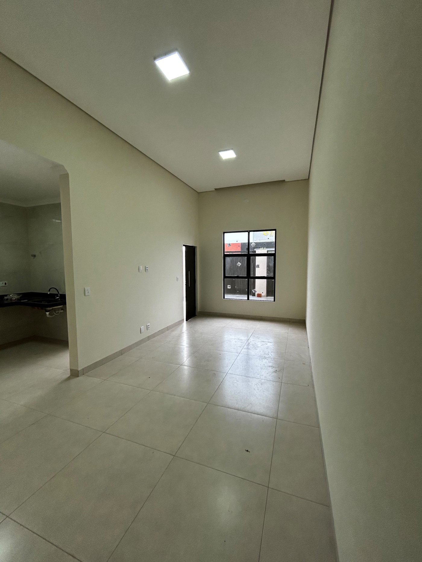 Casa à venda com 3 quartos, sendo 1 suíte,  em Bela Vista da Lagoa, Três Lagoas, MS