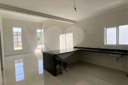 CASA À VENDA DE 300M² NO RESIDENCIAL ITATIBA COUNTRY CLUB EM ITATIBA-SP Ref: 1021837
