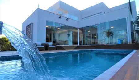 Casa à venda com 5 suítes no condomínio Residencial Campo de Toscana, Vinhedo - SP