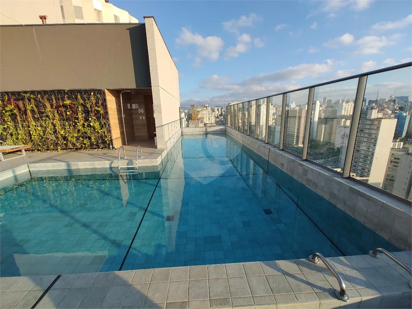 Studio Mobiliado na República – 22m² com Varanda