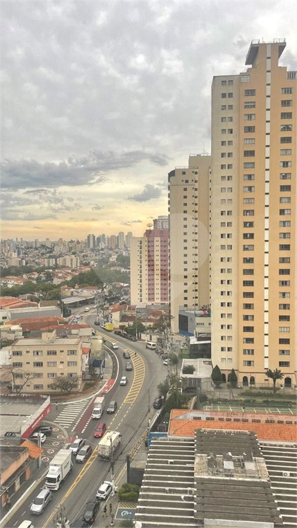 15 minutos Metrô Santana.