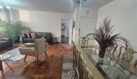 Apartamento à venda com 3 quartos, sendo 1 suíte,  em Itaim Bibi, São Paulo, SP