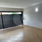 Casa à venda com 3 quartos, sendo 1 suíte,  em Residencial Itamarati, São Carlos, SP