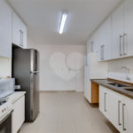 Apartamento à venda com 3 suítes em Real Parque, São Paulo, SP