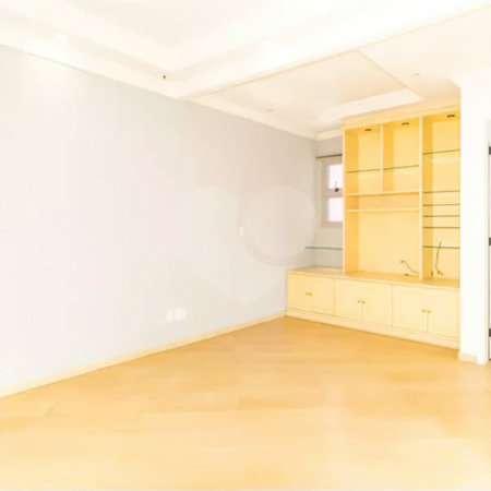 Apartamento a venda na Móoca