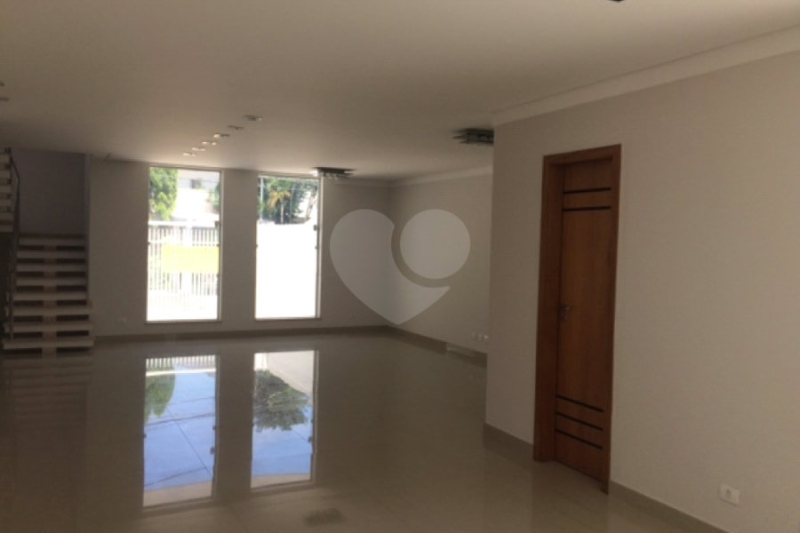 Sobrado nas Palmas do tremembé