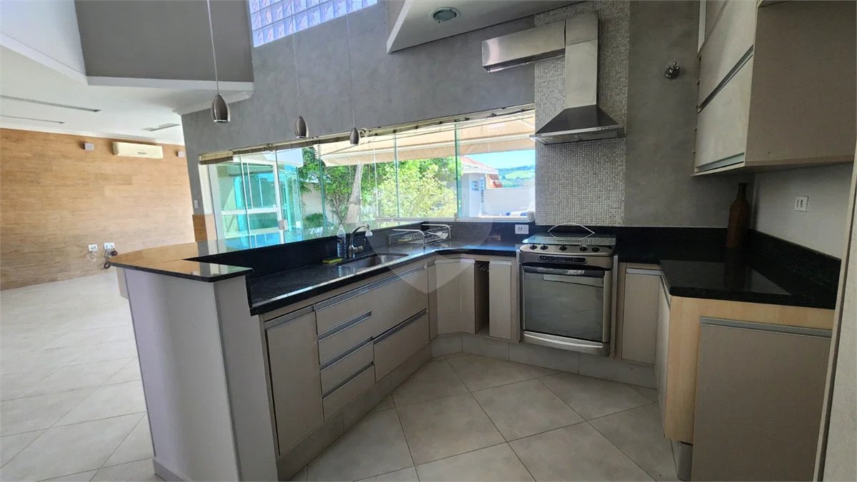 Casa à Venda no Condomínio Villaggio Capriccio – Louveira/SP | Piscina Aquecida e Área de Lazer Completa