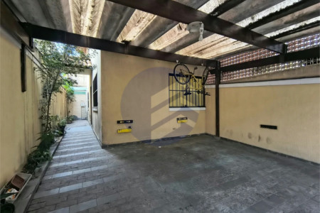 Sobrado à venda com 3 quartos, sendo 1 suíte, em Butantã, São Paulo - SP