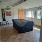 Casa Ampla com 5 Dormitórios, Piscina e Lazer Completo em Terreno de 1.260 m²