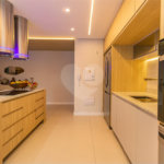 Apartamento 3 suítes 4 vagas 318m² a venda na Vila Sofia - São Paulo